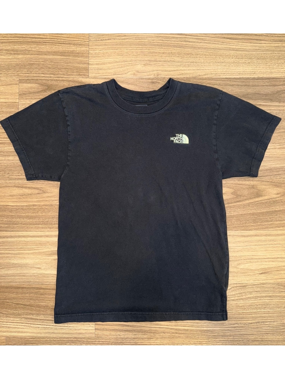 The North Face Men’s Embroidered Logo Black Shortsleeve Tshirt Small #NF4596